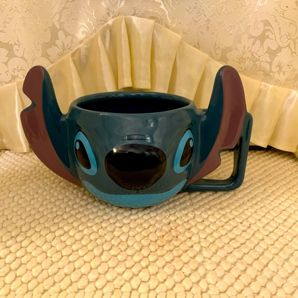 DISNEY